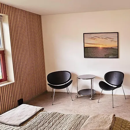 Bed & Breakfast Vag Helgeland - Solbakken