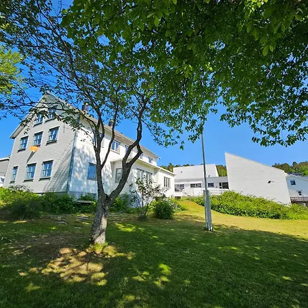 Bed & Breakfast Vag Helgeland - Solbakken Alstahaug