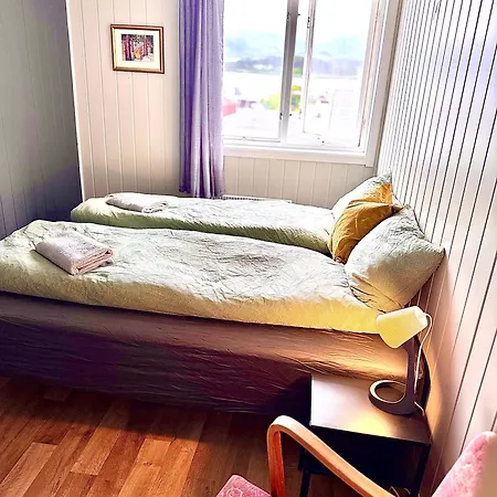 Vag Helgeland - Solbakken Bed & Breakfast Alstahaug