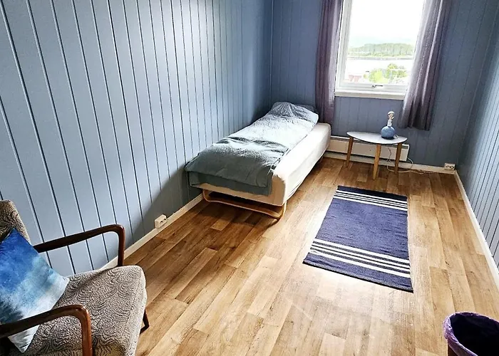 Våg Helgeland - Solbakken Bed & Breakfast 3*