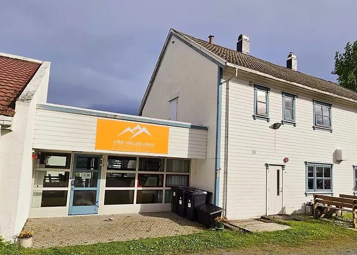 Våg Helgeland - Solbakken 3*