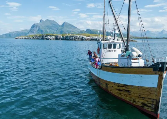 Våg Helgeland - Solbakken 3*