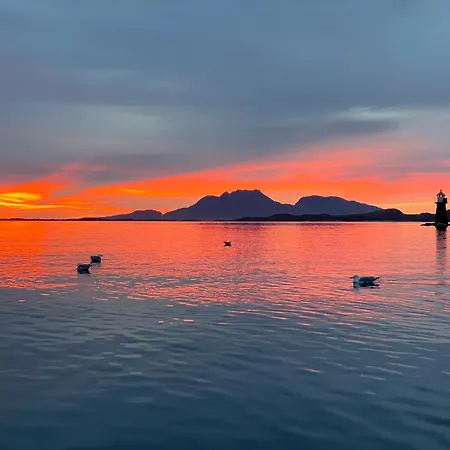 Vag Helgeland - Solbakken ベッド・アンド・ブレックファスト 3*